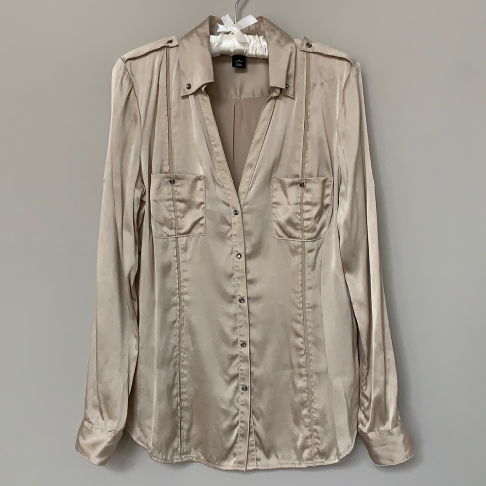 White House Black Market beige silk blend button down blouse long sleeves sz 12
